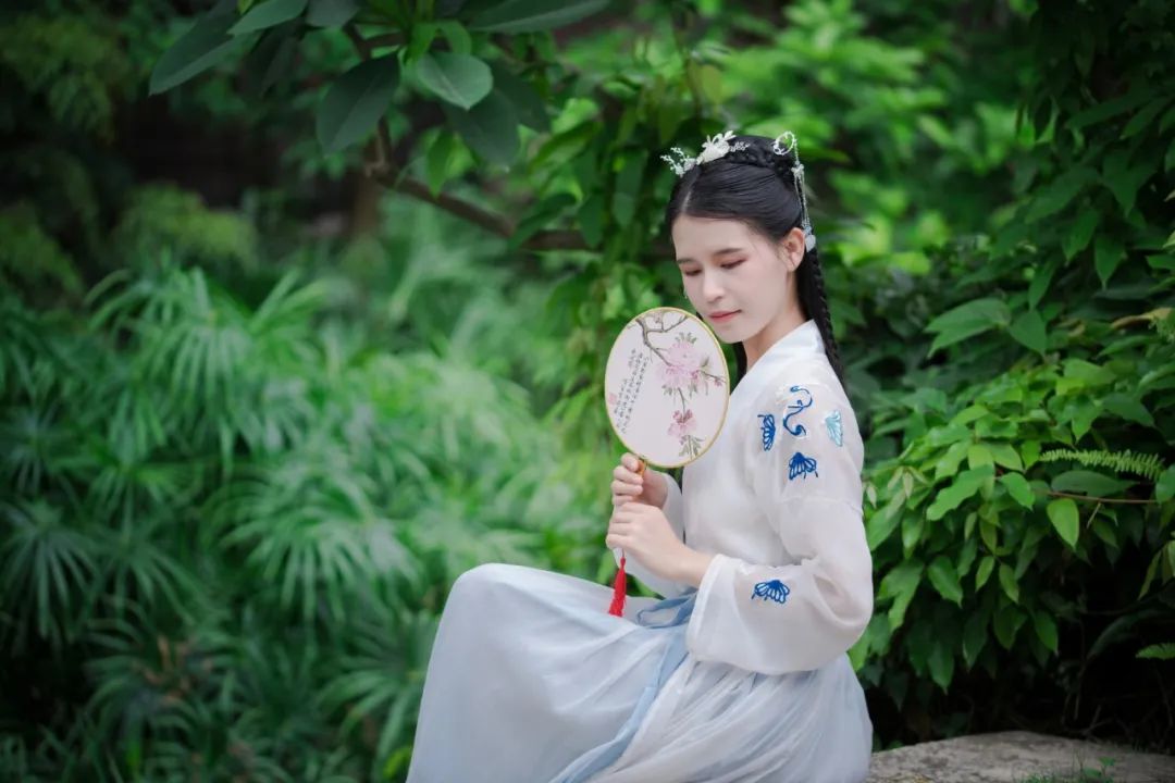 关于元宵节诗词赏析（关于元宵节的诗词歌赋）