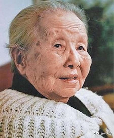 纸船寄母亲（纸船冰心原文并赏析）