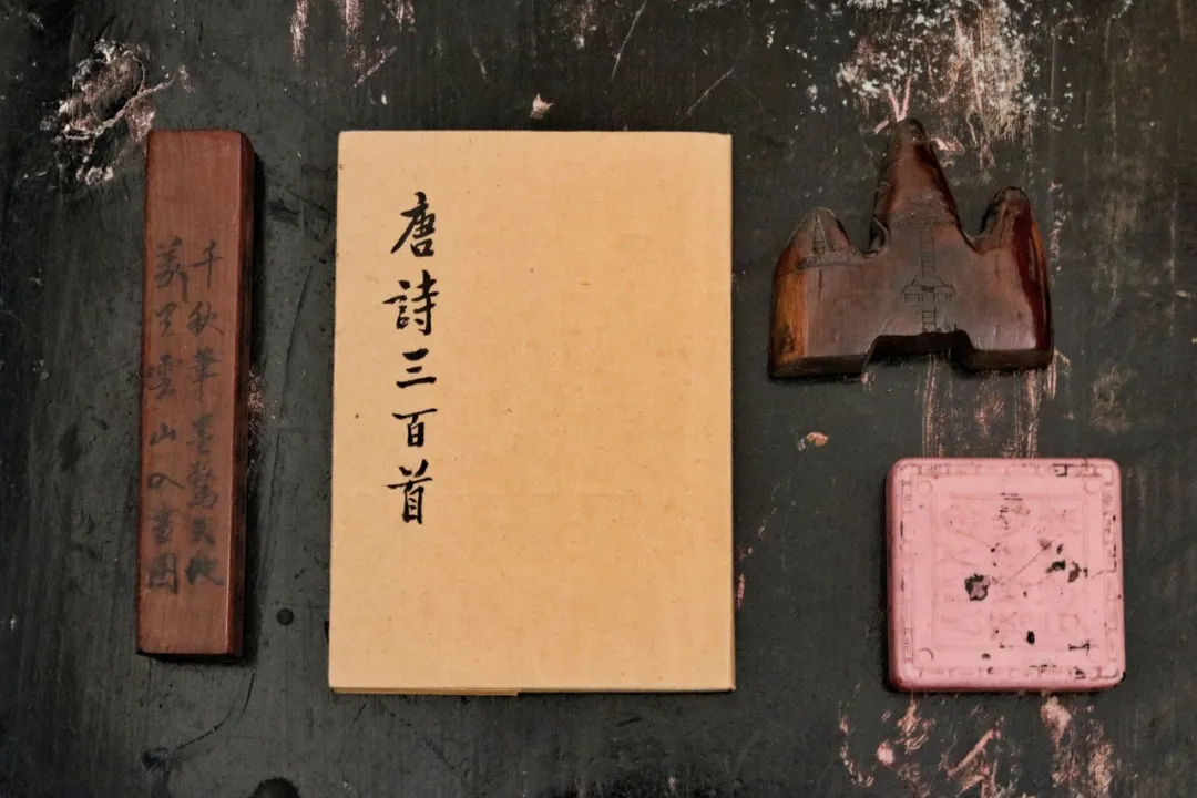 关于诗集大全鉴赏（古诗词名句经典诗句大全）