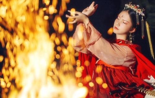 西江月·世事一场大梦（西江月·世事一场大梦原文赏析）