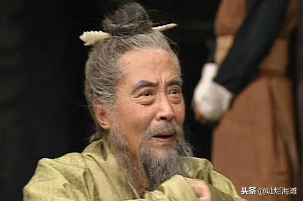 潸然泪下的意思是什么（潸然泪下成语故事解释）