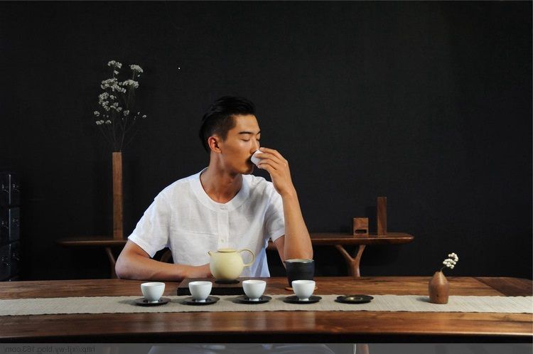 任重道远的意思是什么（任重道远的成语解释及意思）