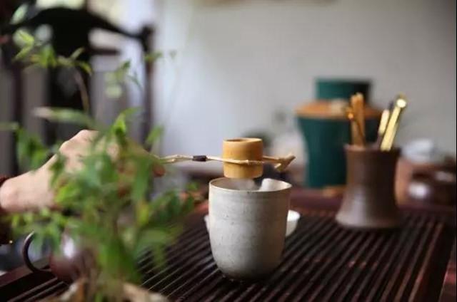 关于喝茶的诗句（最高境界的茶道诗句）