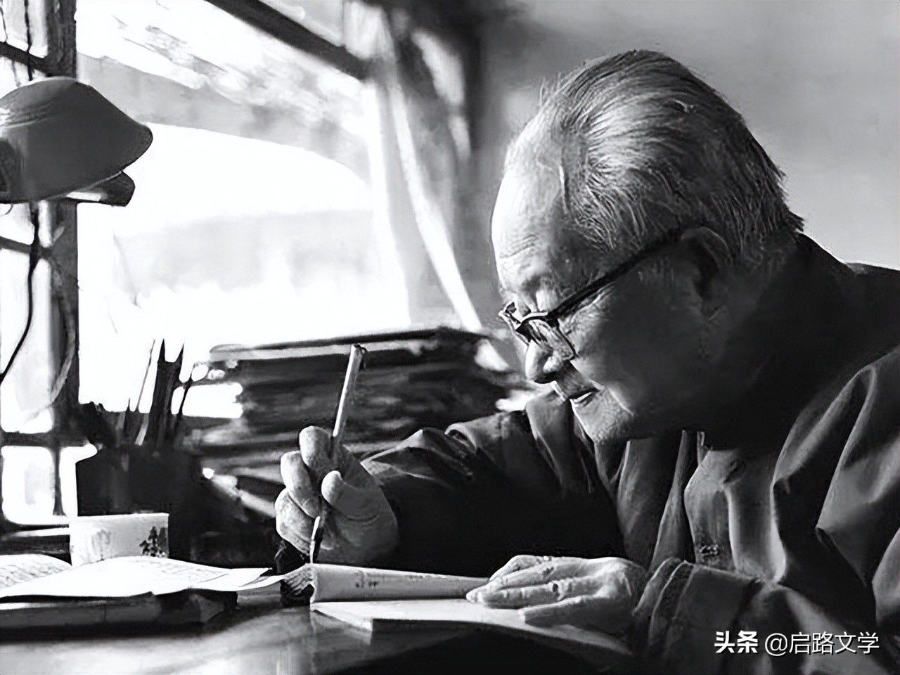 经典爱情散文名句（表达爱情的名言名句）