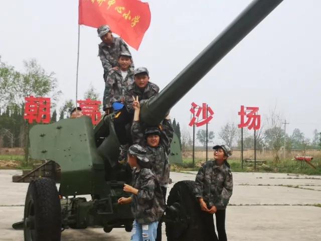 六年级毕业感言简短精辟（小学毕业赠言简短霸气）