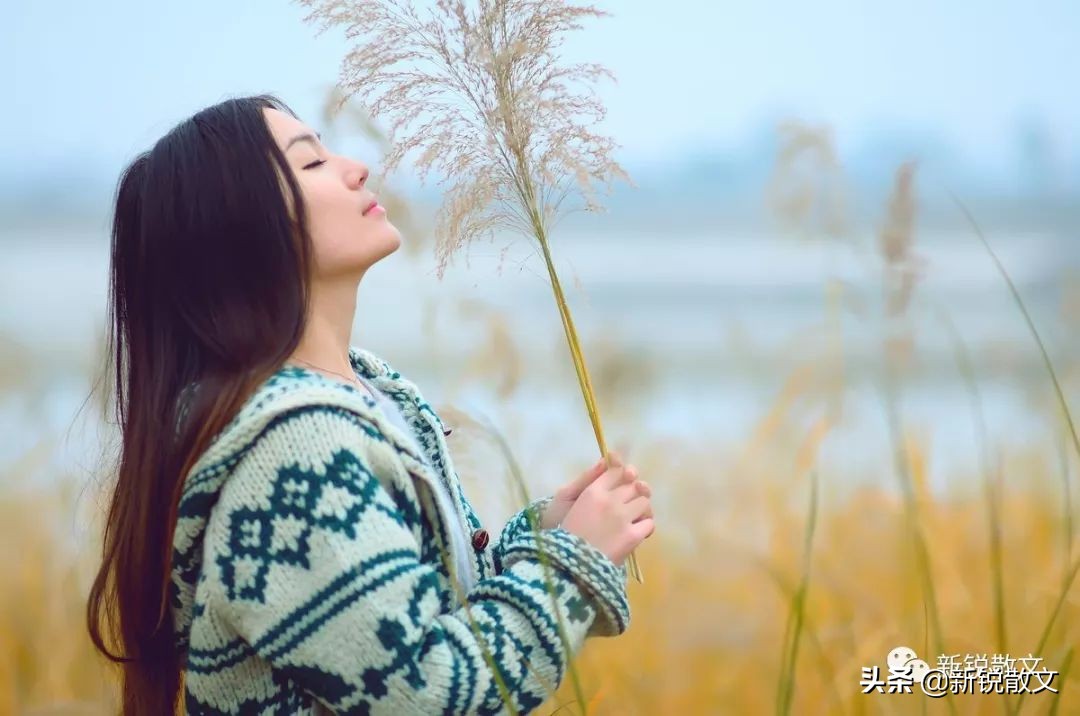 永远十八岁的唯美句子（关于十八岁的经典语录）