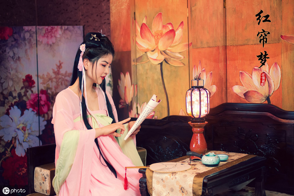 富有诗意的句子简短（写景的优美句子10字）