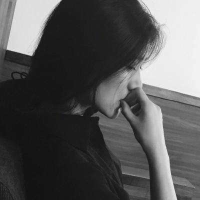霸气坚强的心情句子（适合发朋友圈的正能量心情）