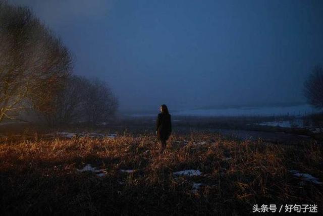 心里憋屈难受的说说（心里憋屈发朋友圈的句子）