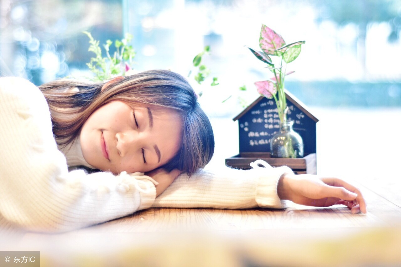 简单过日子的经典句子（打动人心的情感语录）