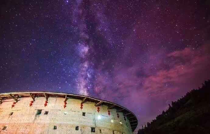 形容星空的诗句有哪些（关于夜晚的唯美诗句）