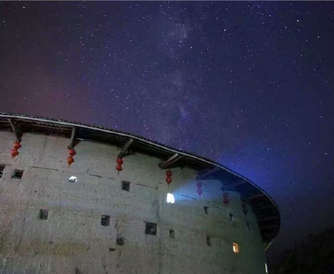 形容星空的诗句有哪些（关于夜晚的唯美诗句）