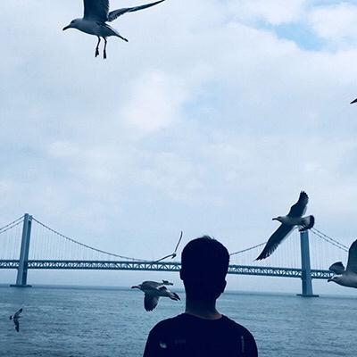 形容幽默搞笑的友情句子（一辈子好姐妹语录）