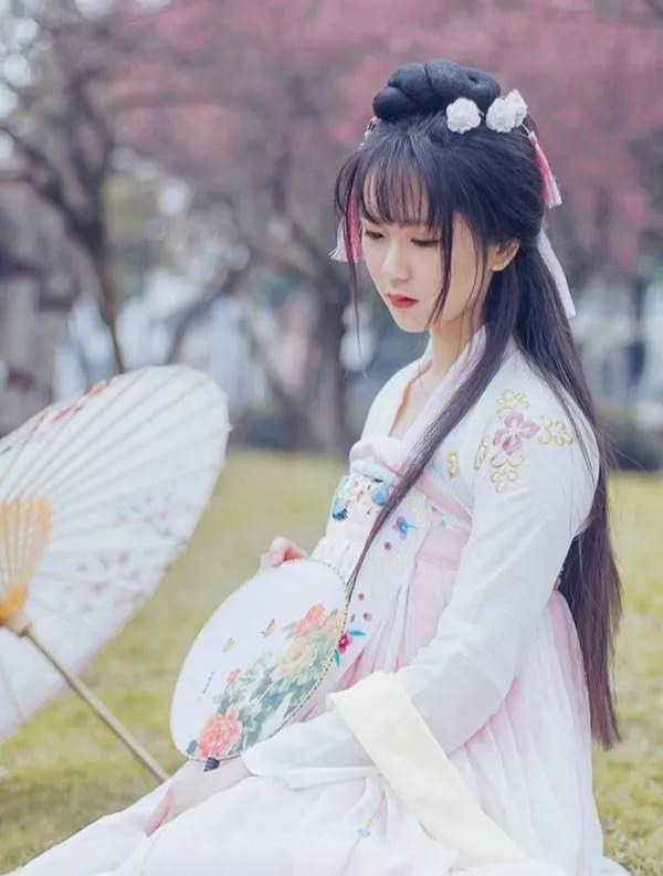 唯美古风散文段落摘抄20字（深度优美的美文分享）
