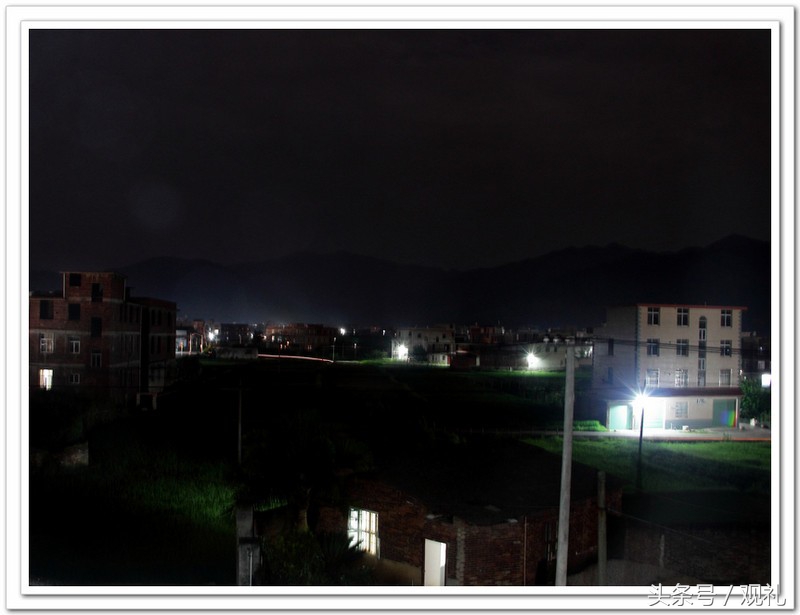 形容雨下得很大的句子怎么写（抖音上最火的下雨说说）