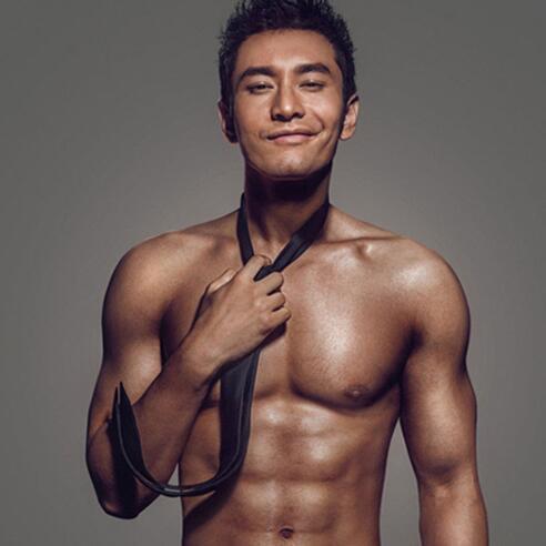 形容男人身材好的成语（描写男人肌肉线条优美的句子）