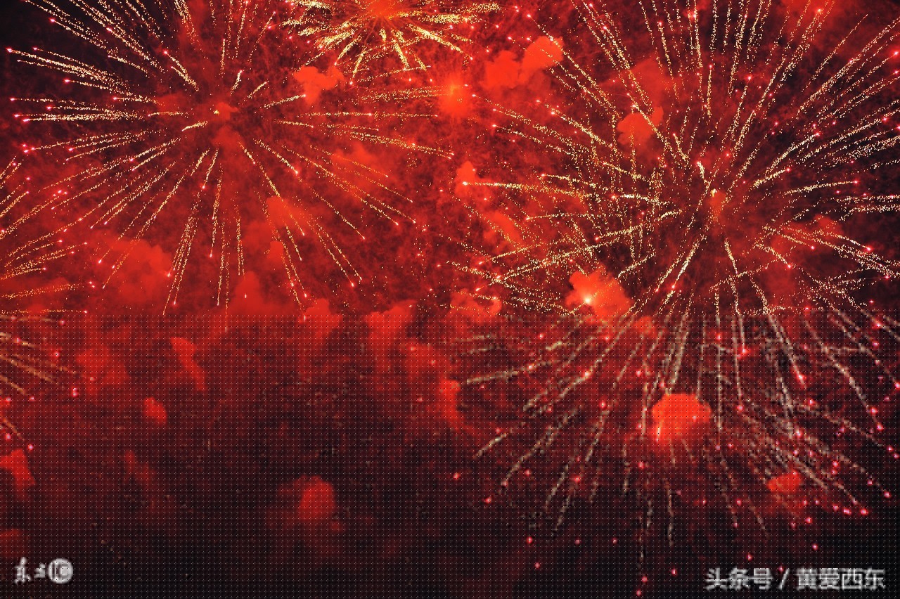 形容烟花的唯美句子（有关烟花的名诗名句）