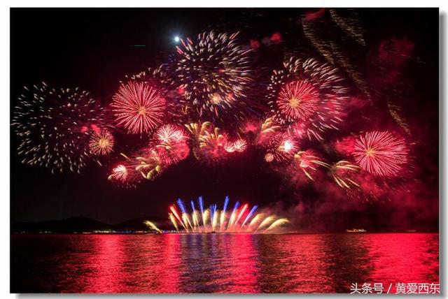 形容烟花的唯美句子（有关烟花的名诗名句）