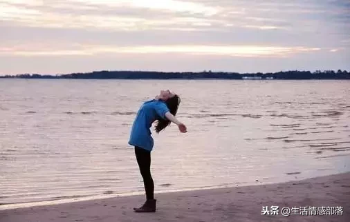 难过时安慰自己的句子（说不出的压抑和心累）