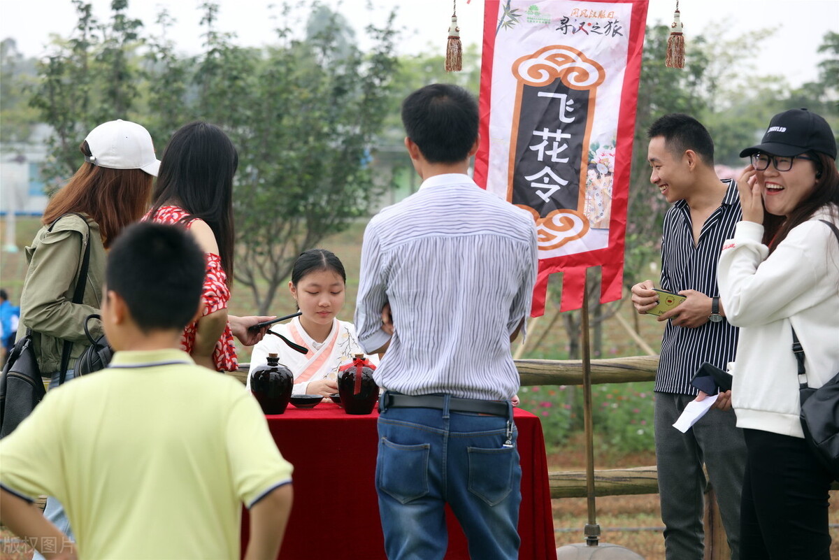 带酒的诗句飞花令（带有酒字的诗句）