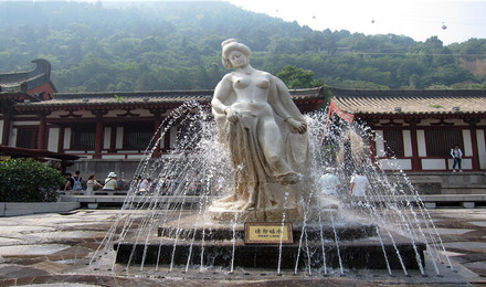 关于西安的诗句美句（描写西安的诗句）