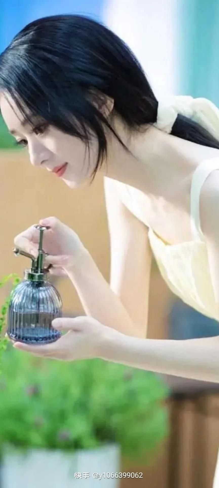 关于爱的诗歌现代诗（爱情诗歌现代诗分享）