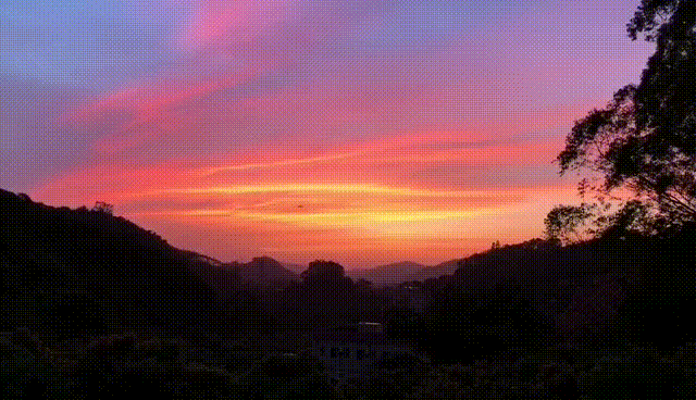 晚霞优美简短句子朋友圈（日落朋友圈心情短语）