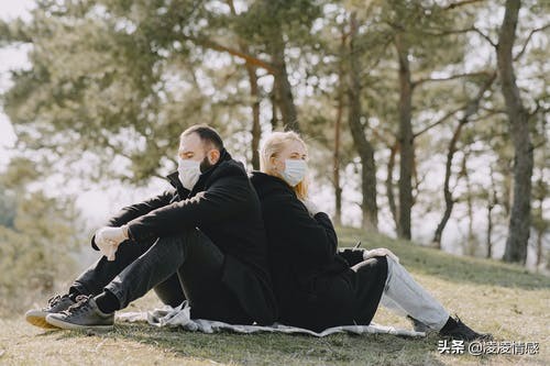 初次表白该怎么说不尴尬（一个开玩笑试探性的表白）