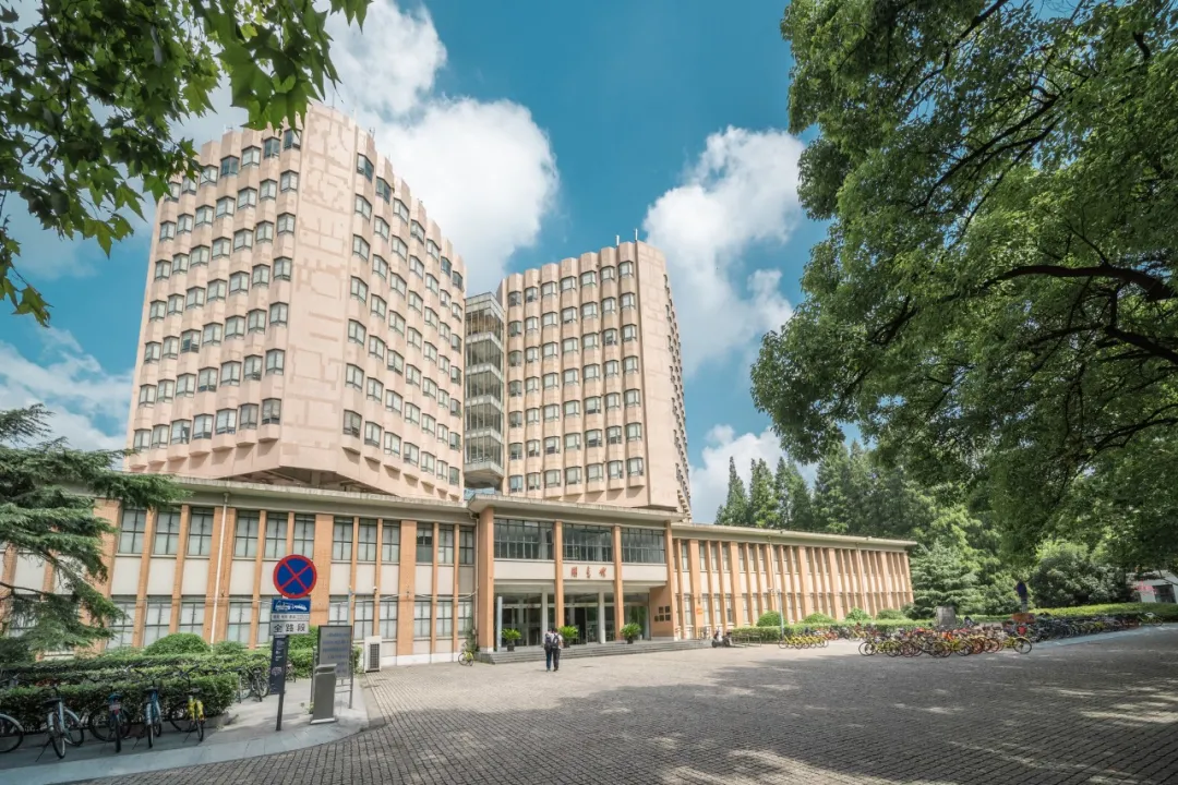 劝学古诗颜真卿（劝学诗颜真卿赏析 ）