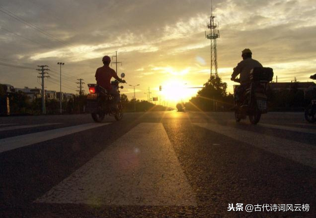 表达游子思念家乡的优美短句（适合发朋友圈想家的句子）