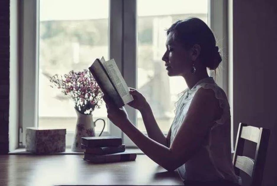 女人名言名句优美句子（致所有女性的12条至理名言）