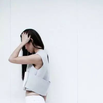 感悟人生苦短经典语录（人生苦短的名言）