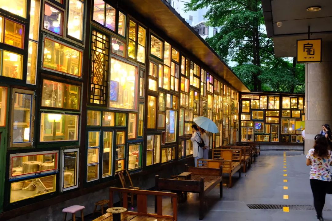 发朋友圈关于旅游的句子（旅行的一些经典话）