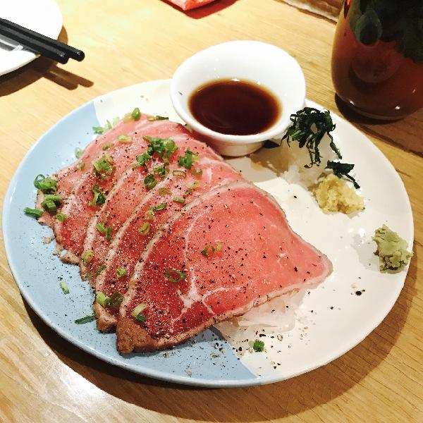 朋友圈形容菜好吃的句子（适合朋友圈晒菜的说说）