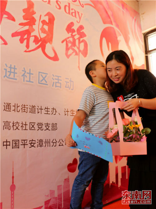 关于母亲的优美句子（母爱的句子摘抄大全）