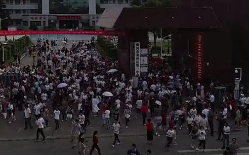祝高考金榜题名的句子祝福词（关于金榜题名的短句）
