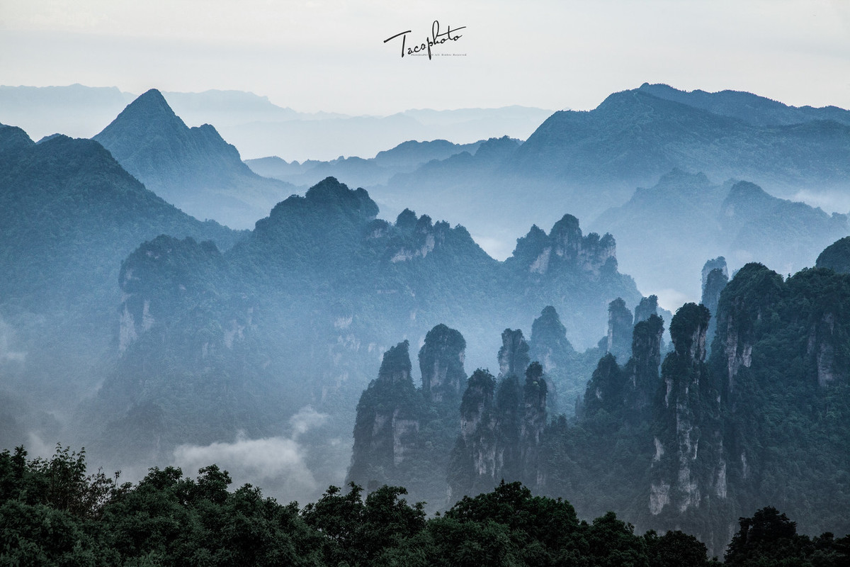 二年级含有山的诗句100首（经典“山”古诗词名句汇编）