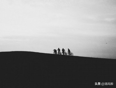 平淡生活的唯美句子的说说（简单平淡的生活语录）