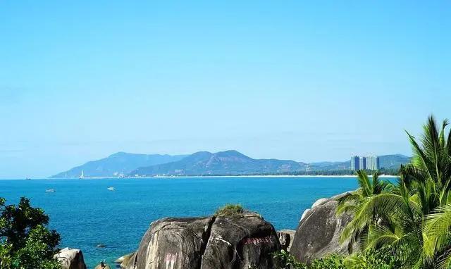 面朝大海春暖花开朗诵（段金泉散文面朝大海诵读）