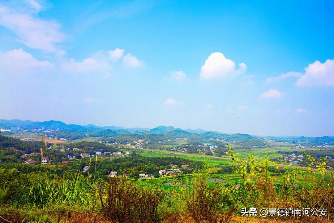 古人描写乡村生活的诗句（乡村气息的优美句子）