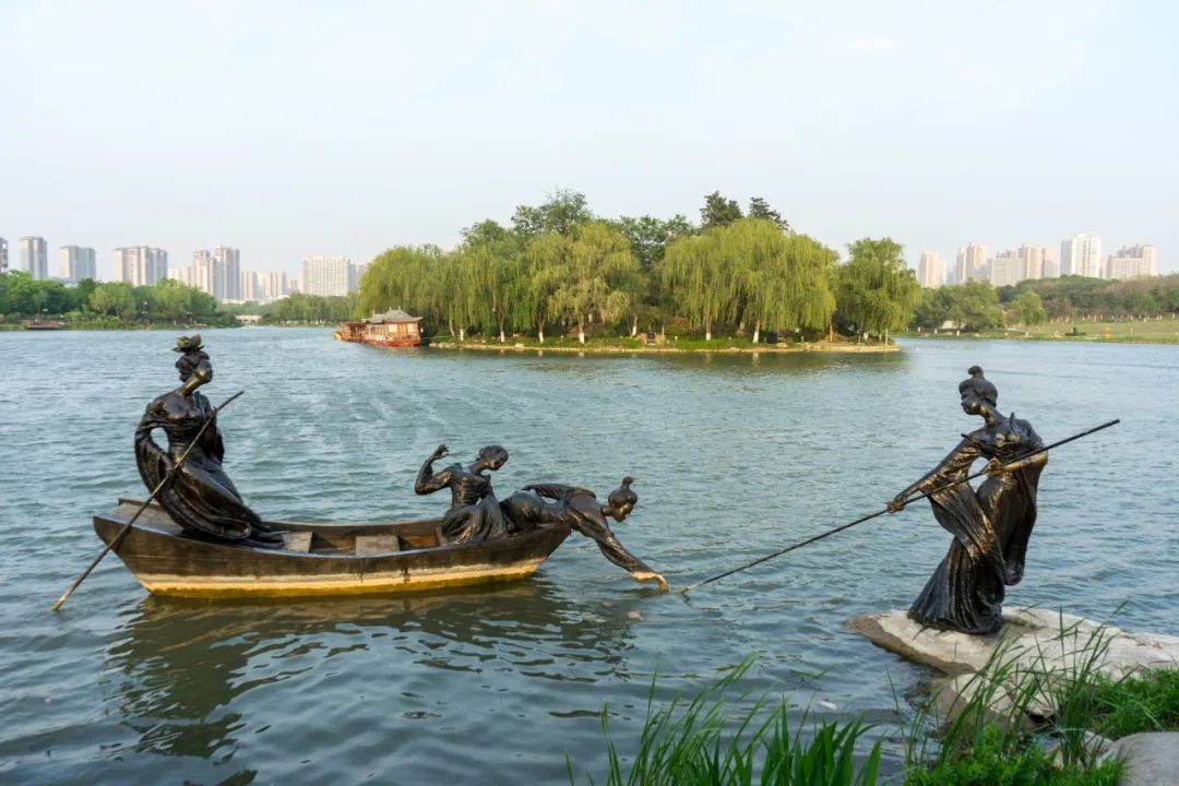 五字简洁唯美诗句爱情（最唯美的古代爱情诗句）