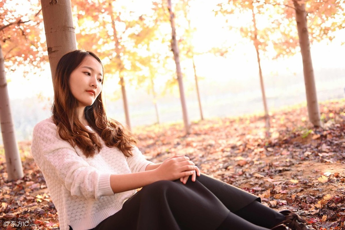 秋天伤感的句子说说（又逢深秋的伤感唯美句子）