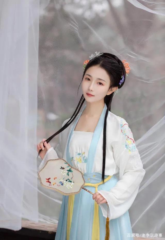 文言文浪漫的爱情句子（表达爱意的古文句子精选）