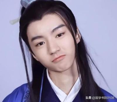 形容男人的句子唯美短句（描写优秀男人的好句）