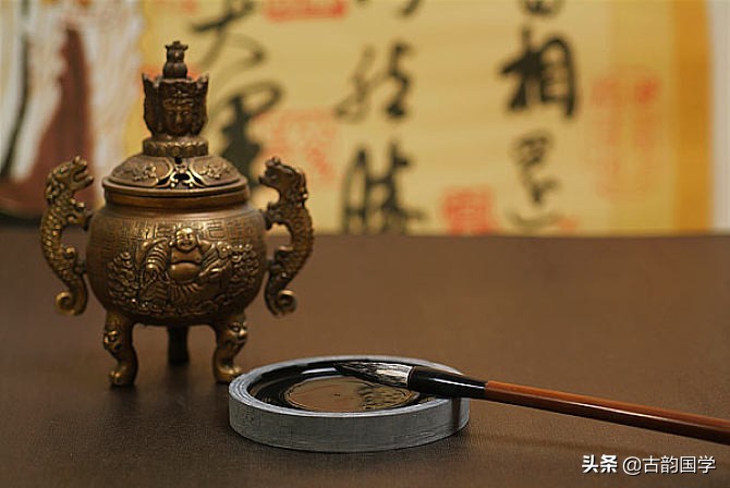 传统节日的对联有哪些（最值收藏的春节对联）