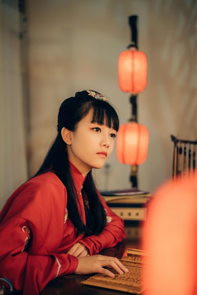 单相思的诗句古诗词（女子单相思的古诗词）