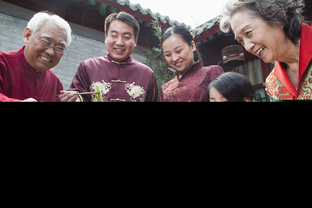 关于家温馨的诗句（赞美温馨家庭古诗词）