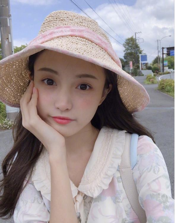 非主流句子经典（2021很潮很独特的霸气句子）