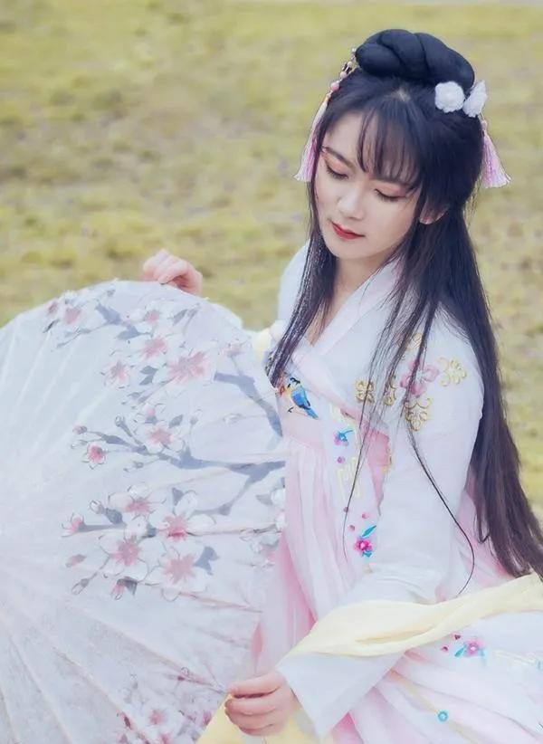 唯美古风散文段落摘抄20字（深度优美的美文分享）