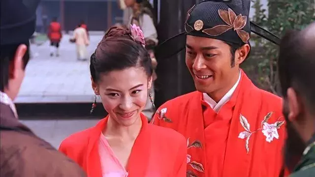 结婚誓词宣言（简短唯美的婚礼誓言）
